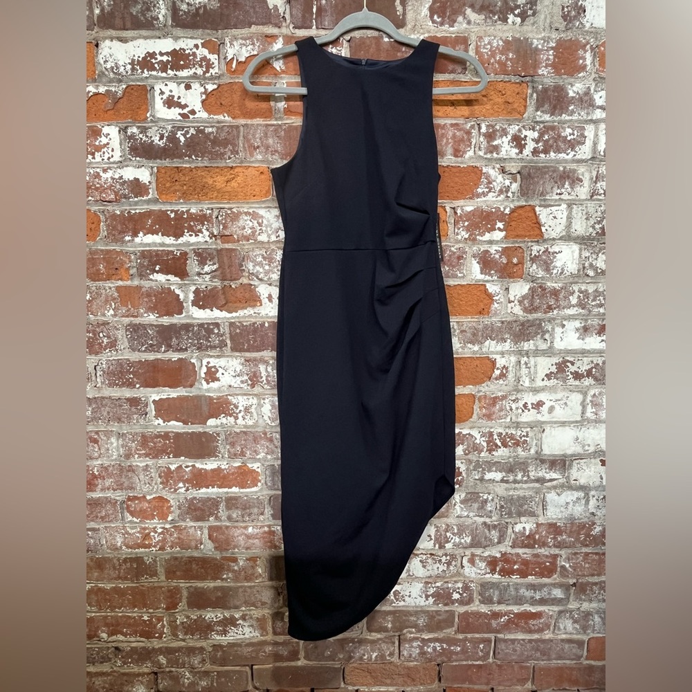 Donna Morgan Women's Bodycon Dress w/ Asymmetrical Hem Sz 2 - Picture 4 of 8